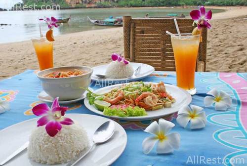 Tonsai Bay Resort 5